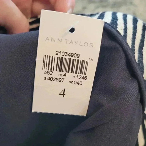 Ann Taylor Women's Navy & Cream Cotton/Spandex Palm Leaf Print Lined Mini Pencil - Picture 11 of 11